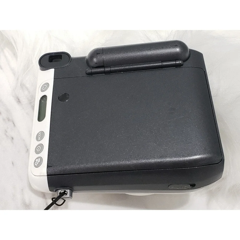 FOR PARTS OR REPAIR!!!! Fujifilm Instax Mini 70 Instant Camera Moon White